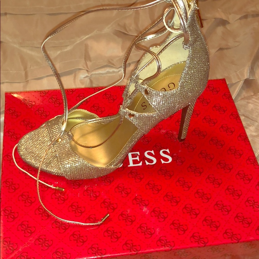 Guess heels size 8